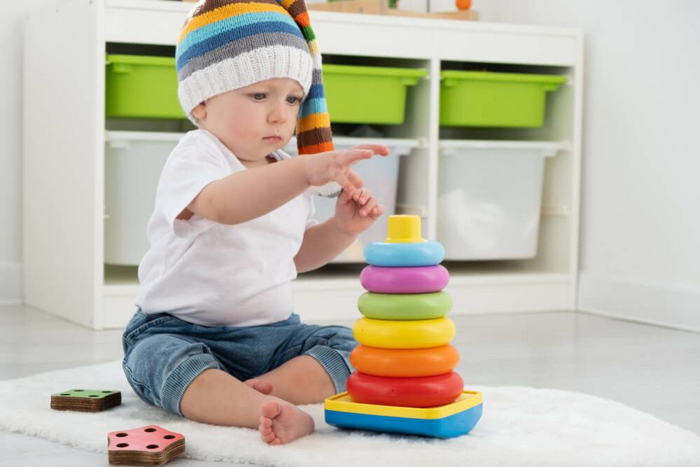 Estos son los mejores juguetes de estimulación temprana para bebés